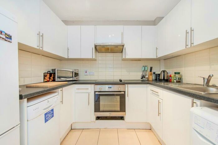 2 Bedroom Apartment To Rent In Boston Place London, NW1