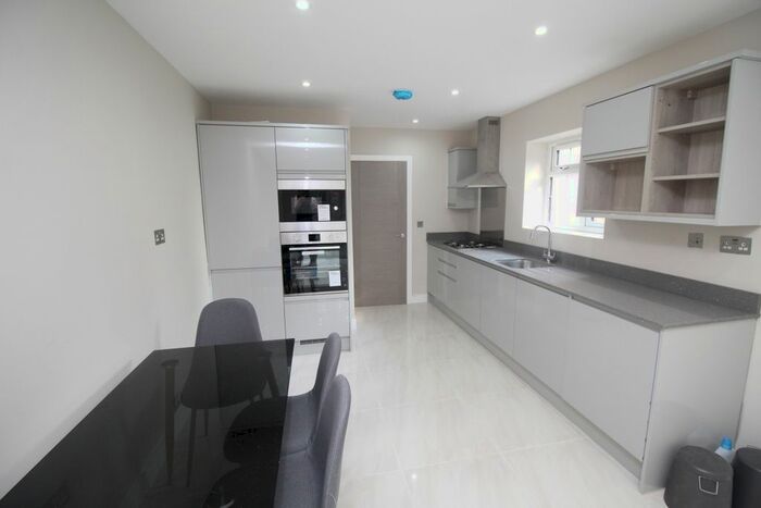 4 Bedroom Semi-Detached House To Rent In Blays Lane, Englefield Green, Egham, Surrey TW20