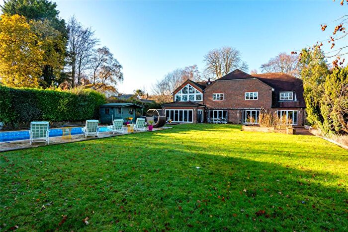 5 Bedroom Detached House For Sale In Green Lane, Aspley Guise, Milton Keynes, Bedfordshire, MK17