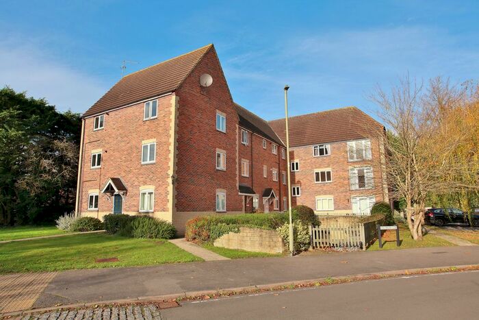 2 Bedroom Flat To Rent In Anna Pavlova Close, Abingdon, OX14
