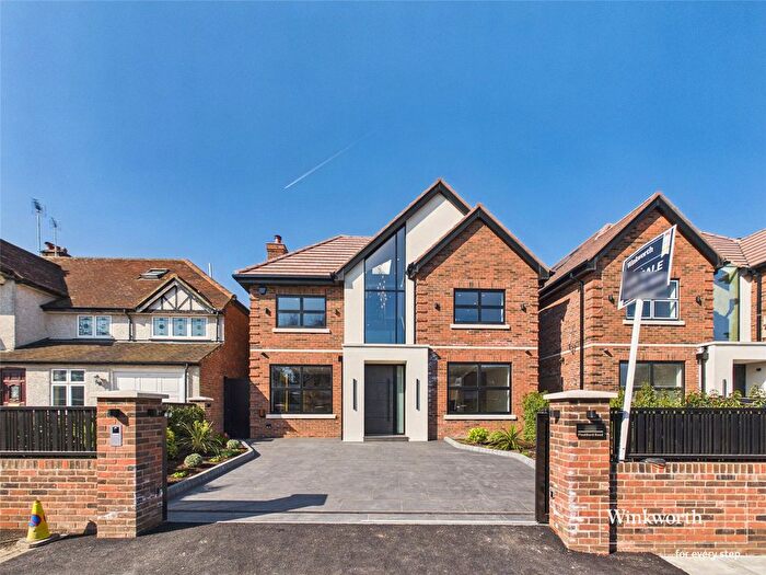 6 Bedroom Detached House For Sale In Flambard Road, Harrow, Middlesex, HA1
