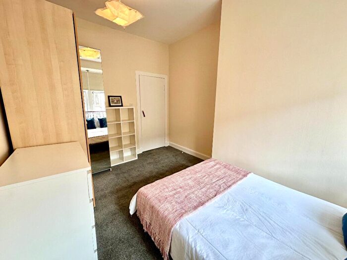 1 Bedroom Flat To Rent In Garrioch Road, North Kelvinside, Glasgow, G20