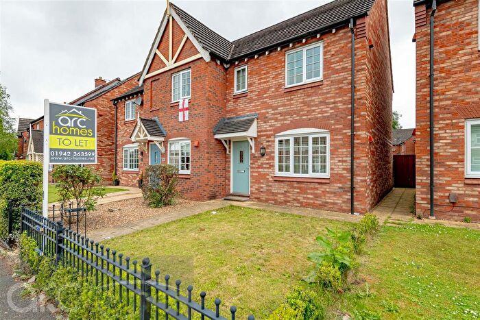 3 Bedroom End Of Terrace House To Rent In Gloucester Street, Atherton, Manchester, M46