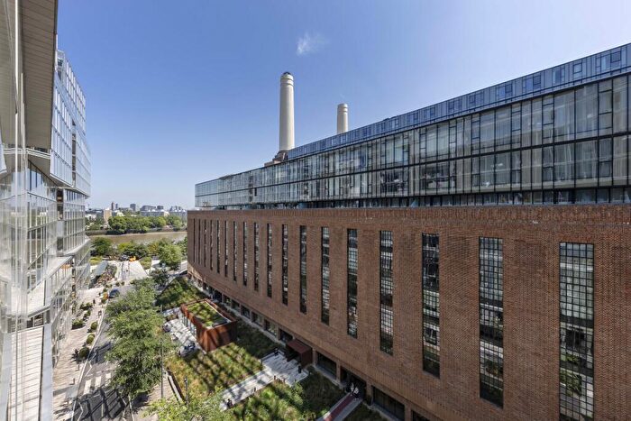 1 Bedroom Apartment For Sale In L-, Circus Road West, Battersea, SW11