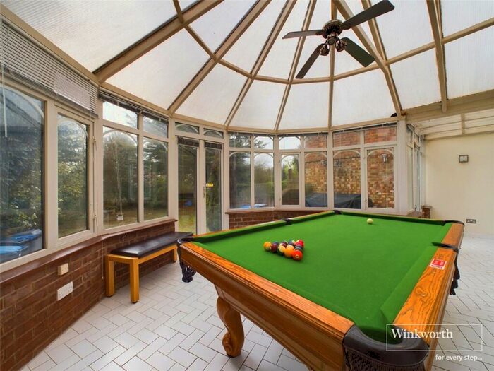 4 Bedroom Detached House For Sale In Old Church Lane, Kingsbury, London, NW9