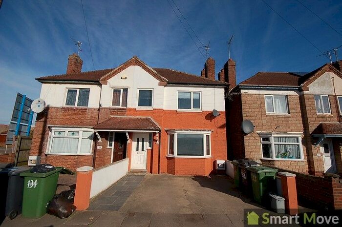 3 Bedroom Semi-Detached House To Rent In Fengate, Peterborough, Cambridgeshire., PE1