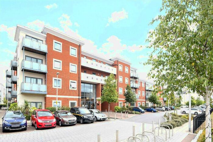1 Bedroom Apartment To Rent In Heron House, Rushley Way, Reading, Berkshire, RG2