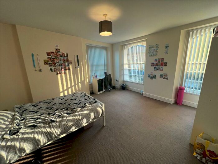 7 Bedroom End Of Terrace House To Rent In Caernarfon Road, Bangor, Gwynedd, LL57