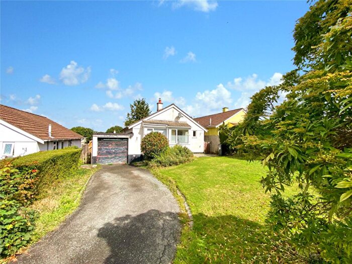 3 Bedroom Bungalow For Sale In Prouts Way, Tregadillett, Launceston, Cornwall, PL15