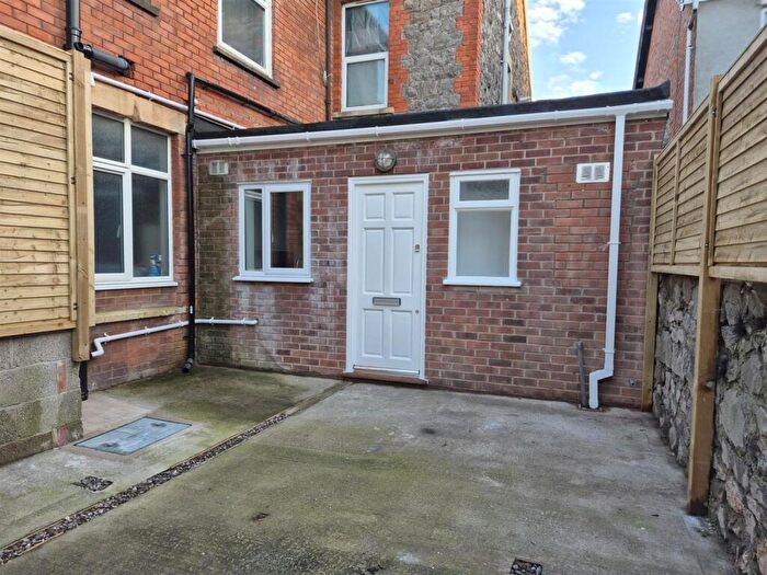 1 Bedroom Flat For Sale In Walliscote Road South, Weston-Super-Mare, BS23