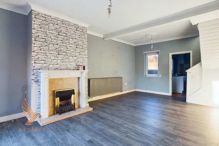2 Bedroom Semi-Detached House For Sale In Bow Street, Cudworth, Barnsley, S72