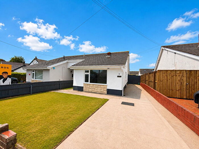 2 Bedroom Semi-Detached Bungalow For Sale In Heol Cae Globe, Loughor, Swansea, West Glamorgan, SA4