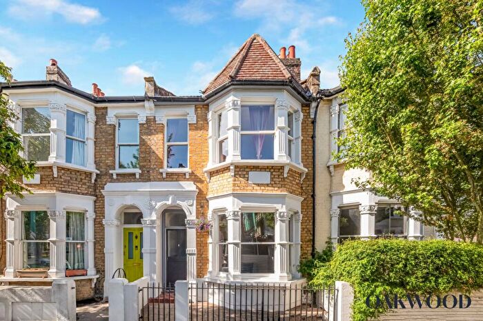 4 Bedroom Terraced House For Sale In Belgrade Road, London, N16