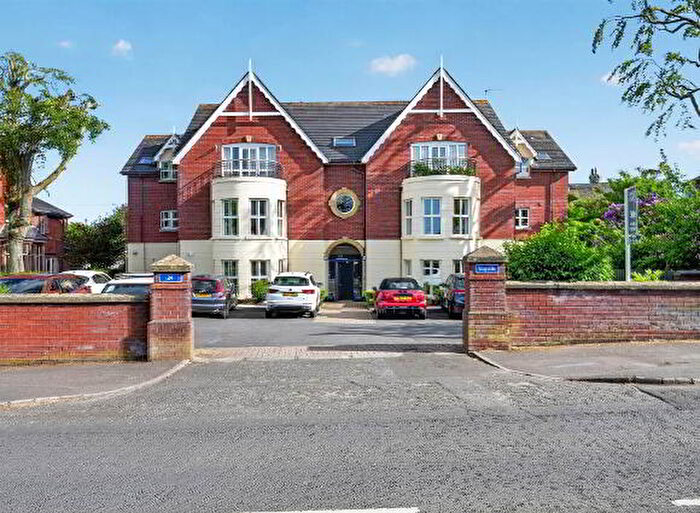 2 Bedroom Apartments For Sale In Bayside Apartments, Ballyholme Road, Bangor, BT20