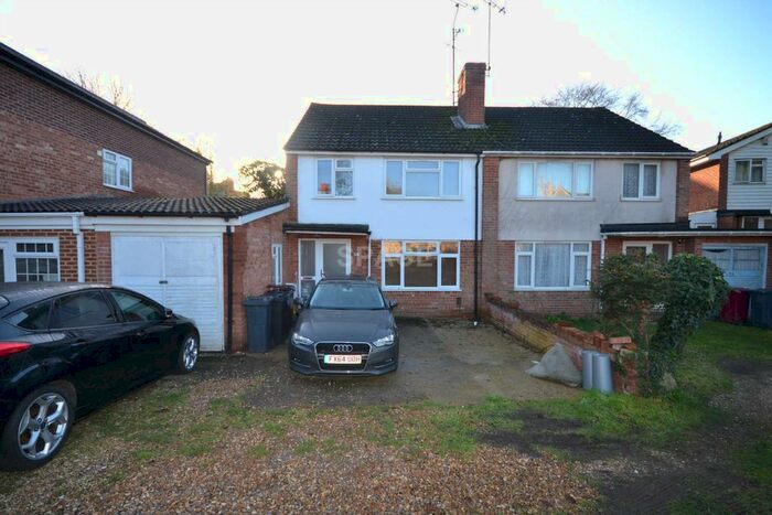 6 Bedroom Semi-Detached House To Rent In Wokingham Road, Earley, RG6