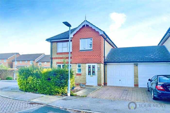 3 Bedroom Detached House To Rent In Oak Tree Lane, Eastbourne, East Sussex, BN23