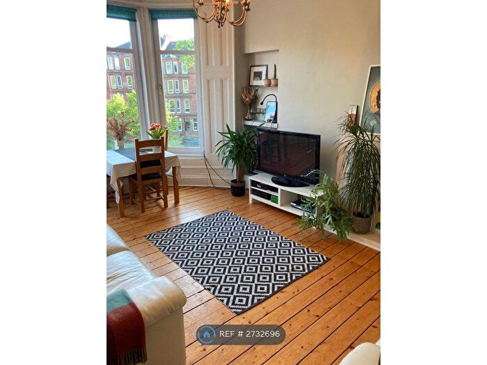 2 Bedroom Flat To Rent In Glasgow, Glasgow, G41