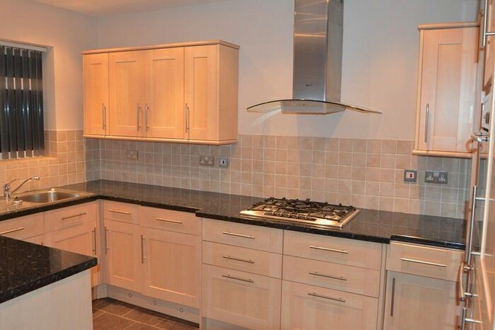 3 Bedroom Terraced House To Rent In Meadfield Road, Langley, Berkshire, SL3