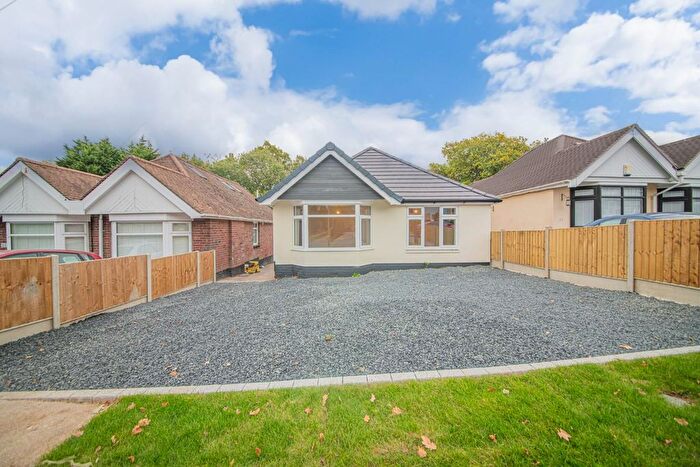 3 Bedroom Detached Bungalow For Sale In Belmont Road, Chandler's Ford, Eastleigh, SO53