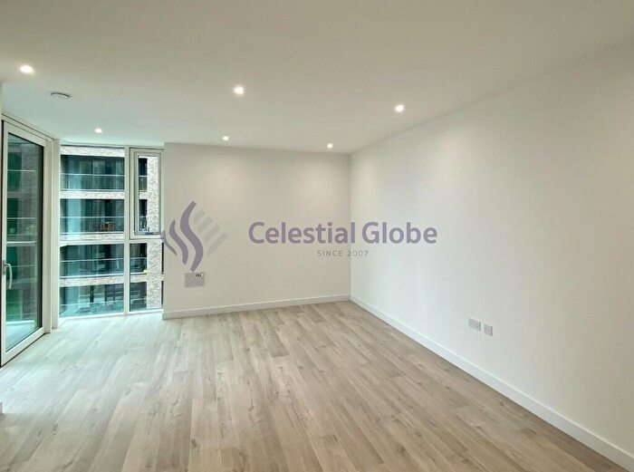 1 Bedroom Flat To Rent In Coster Avenue, London, N4