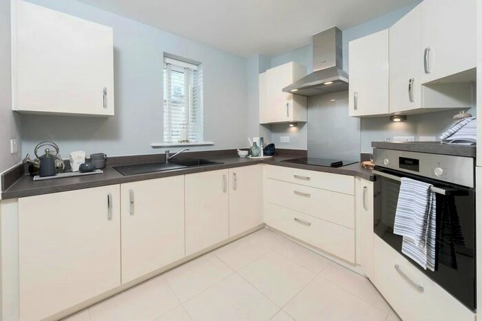 1 Bedroom Flat To Rent In St. Ann Way, The Docks, Gloucester, GL2