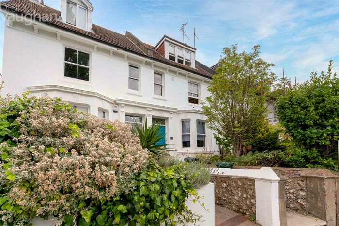 2 Bedroom Apartment To Rent In Shaftesbury Road, Brighton, BN1