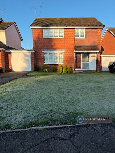 4 Bedroom Detached House To Rent In Avenue Road, Ingatestone, CM4