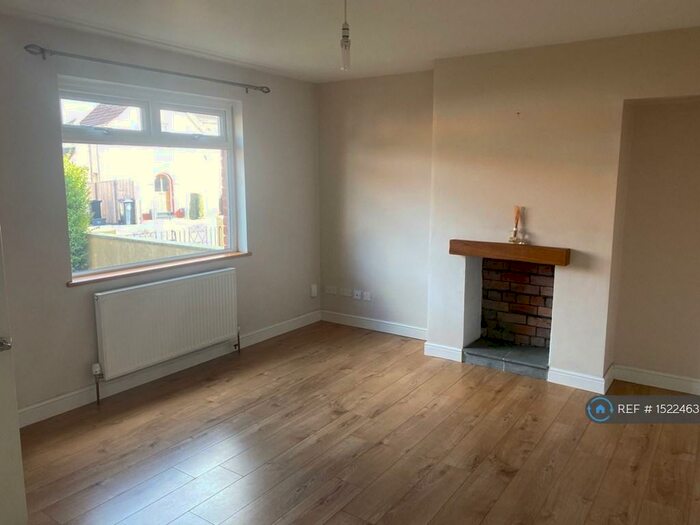 3 Bedroom Semi-Detached House To Rent In Timsbury Road, Bristol, BS3
