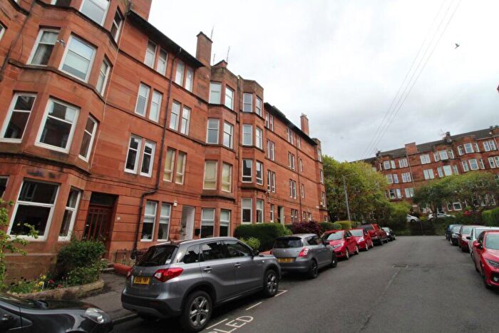 2 Bedroom Flat To Rent In Underwood Street, Glasgow, G41