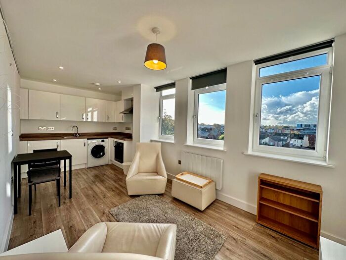 1 Bedroom Apartment To Rent In Queens Road, Queens House, CV1