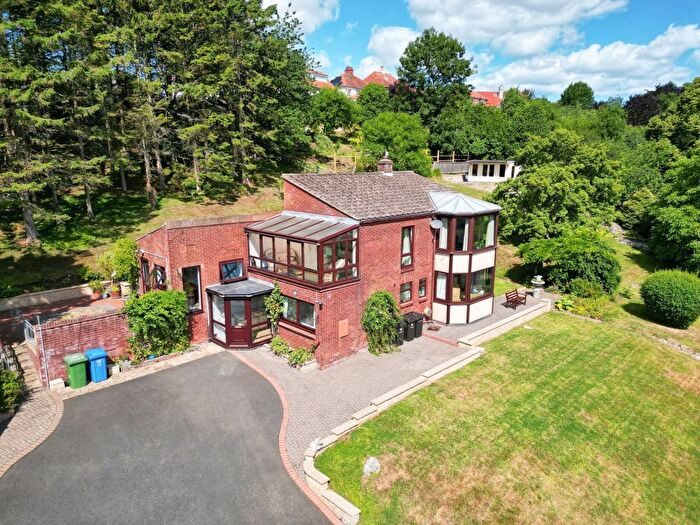 4 Bedroom Detached House For Sale In Tannenbaum, Ruswarp Bank, YO21