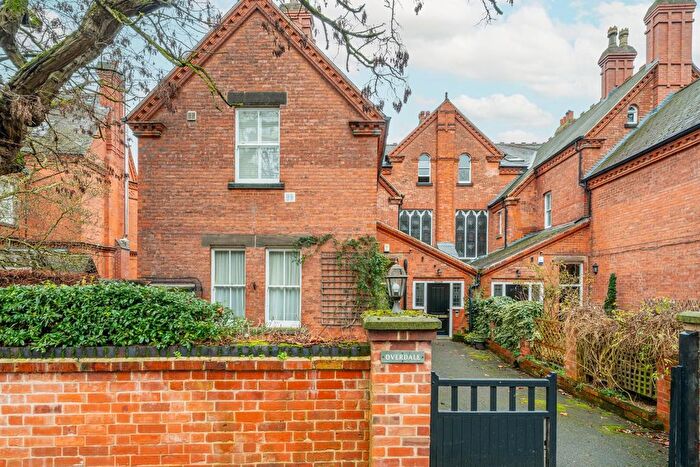 3 Bedroom Flat For Sale In Cavendish Road East, The Park, NG7