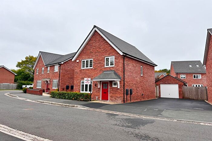 4 Bedroom Detached House For Sale In Brocklehurst Crescent, Poynton, SK12