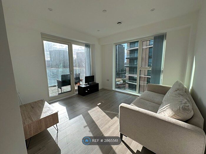 2 Bedroom Flat To Rent In London, London, E16