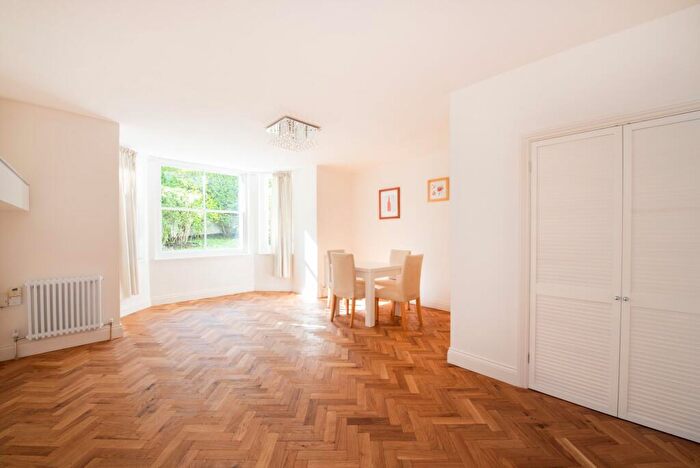 2 Bedroom Apartment To Rent In Belsize Grove, London, NW3