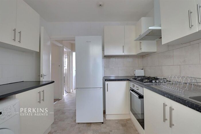 1 Bedroom Flat To Rent In Everton Drive, Stanmore, HA7