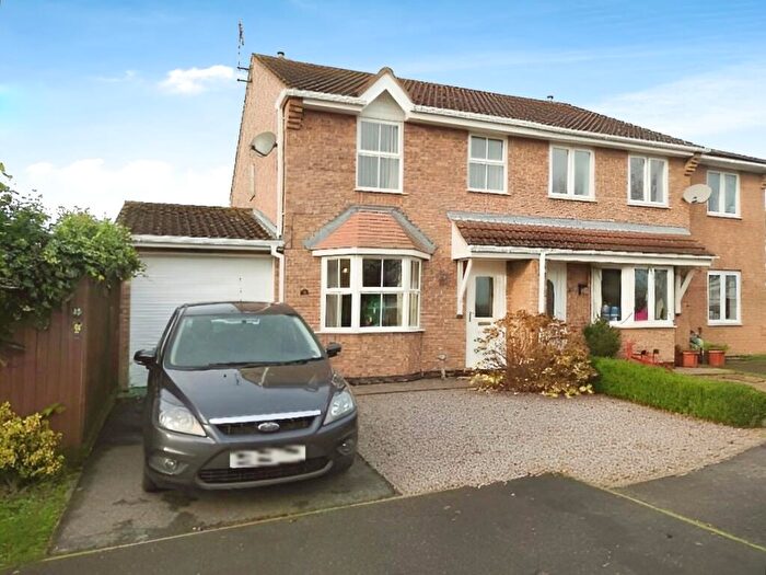 3 Bedroom Semi-Detached House To Rent In Foxley Court, Bourne, PE10