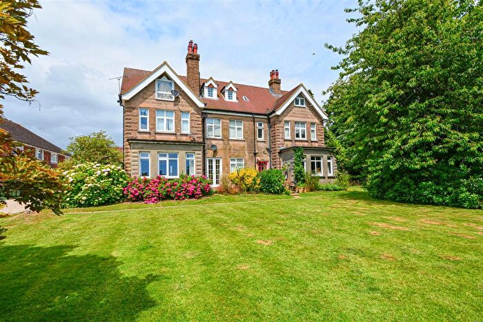 1 Bedroom Flat For Sale In Tollgates, Battle, TN33