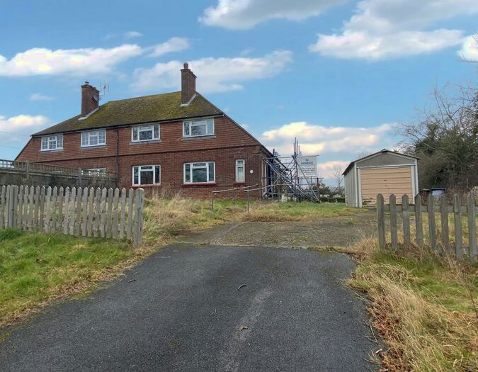 3 Bedroom Property For Sale In Upper Green Lane, Shipbourne, Tonbridge, Kent, TN11