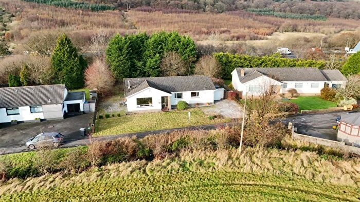 4 Bedroom Detached House For Sale In Neukfoot Lane, Uplawmoor, Glasgow, G78