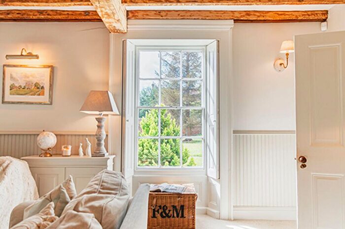 5 Bedroom Farm House For Sale In Period Charm With Modern Comforts At Pear Tree Farm..., DN10