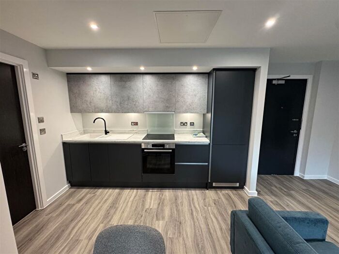 1 Bedroom Flat To Rent In Caversham Road, Reading, RG1