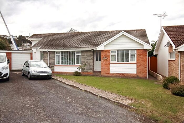 2 Bedroom Bungalow For Sale In The Links, Northam, Bideford, EX39