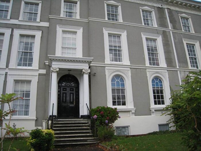 1 Bedroom Flat To Rent In Victoria Park Road, Exeter, EX2