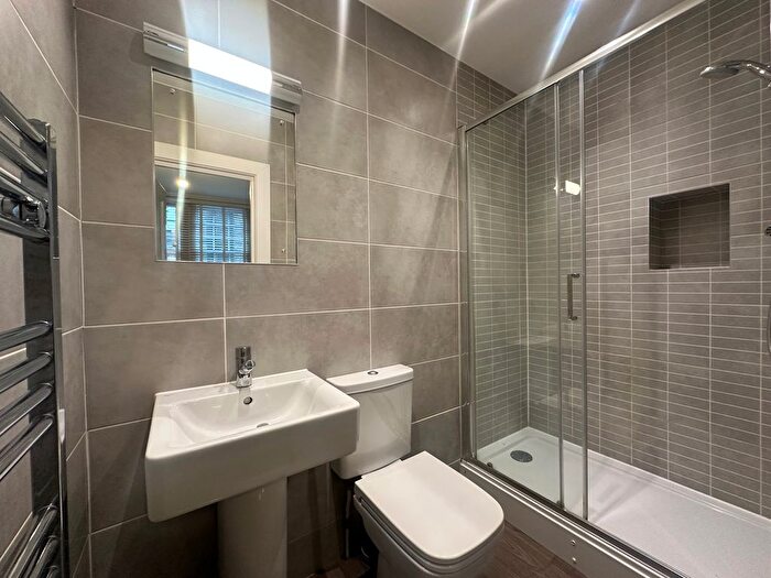 2 Bedroom Flat To Rent In Worth Grove, Walworth Village, SE17