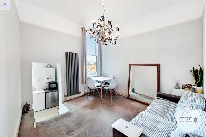 2 Bedroom Flat To Rent In West End Lane, West Hampstead, NW6