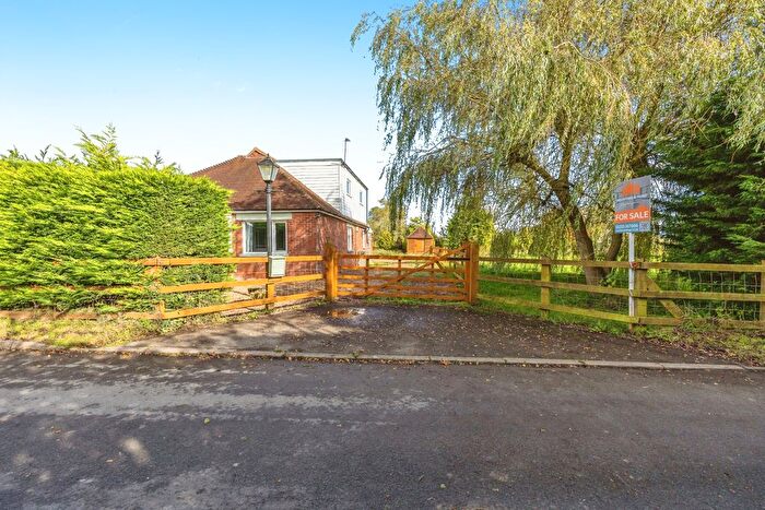 4 Bedroom Country House For Sale In Brackenlea, Church Road, Ashford, Kent, TN26