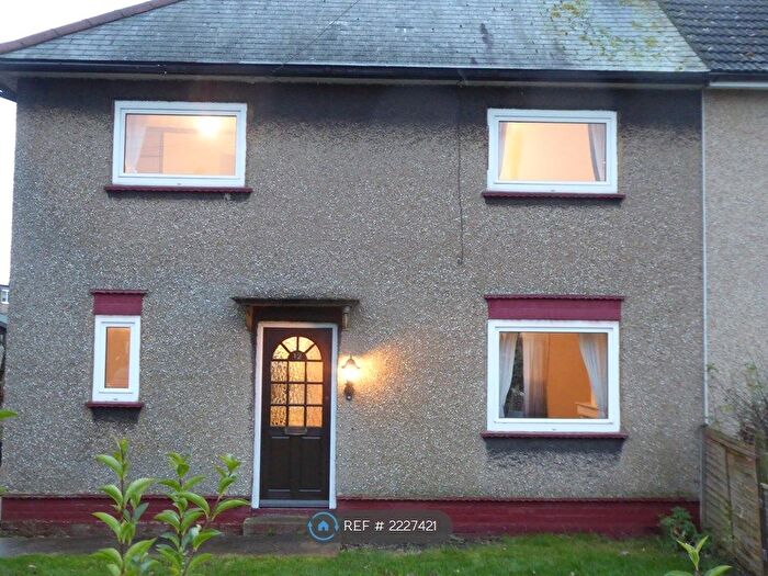 3 Bedroom Semi-Detached House To Rent In Glebe Avenue, Arlesey, SG15