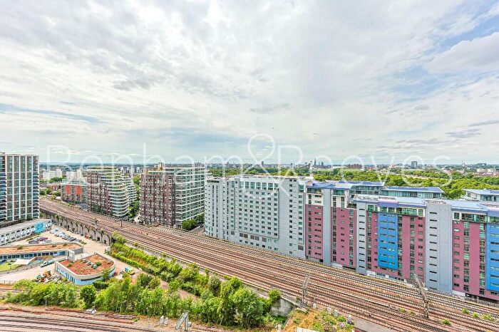 Studio To Rent In Circus Road West, London, SW11