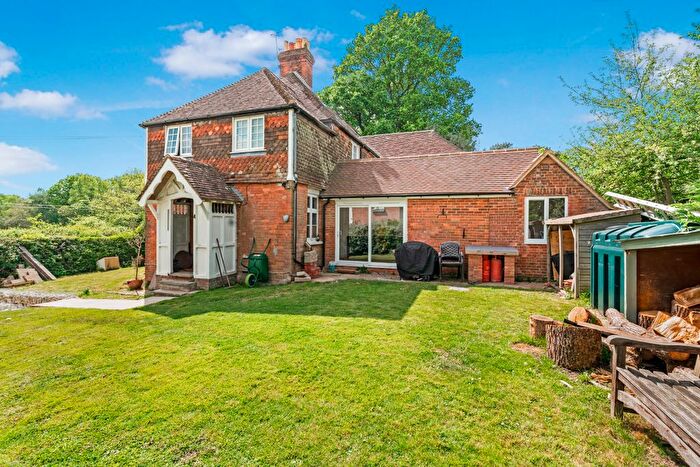 3 Bedroom Cottage For Sale In Priors Heath, Goudhurst, TN17